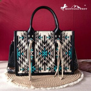 This stylish tote bag showcases a structured rectangular design BLACK